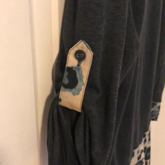 Lightweight knit too - Picture 3 of 3